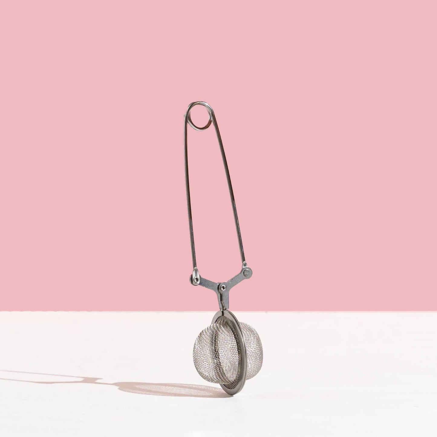 Tea strainer